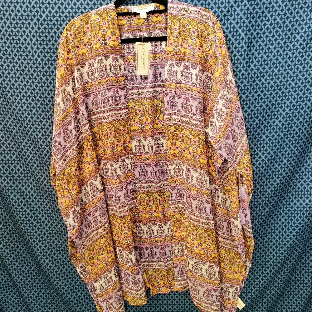 No Comment NY•LA - Junior's multicolored sheer floral cover up. New. Size - M